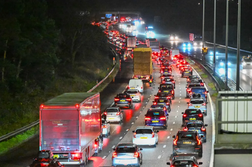 NINTCHDBPICT001046145878